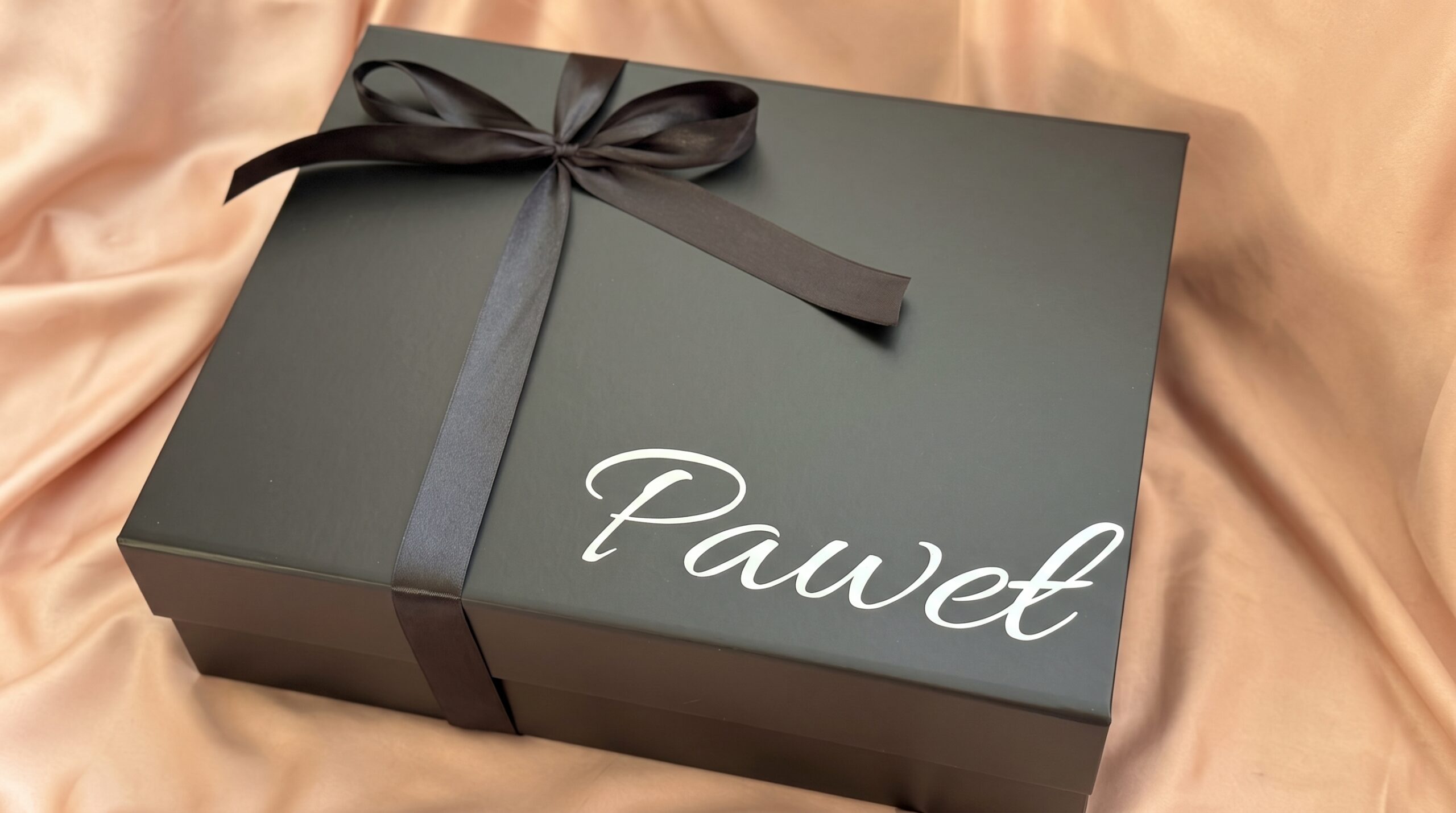 Personalizowany elegancki box na dzień chłopaka